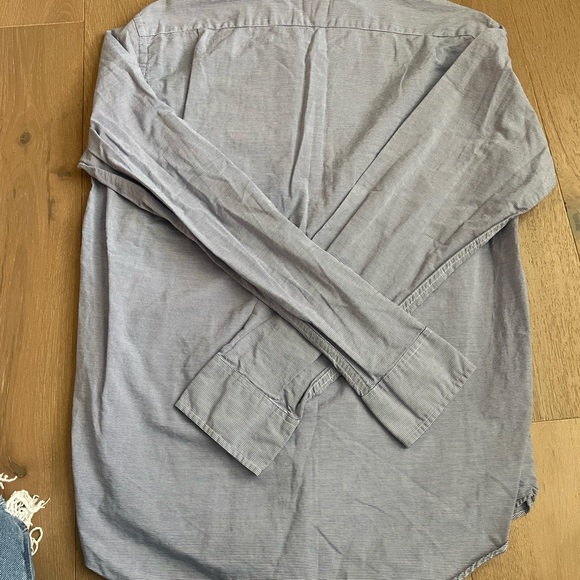 Men's J Crew blue and white button down - Picture 2 of 6